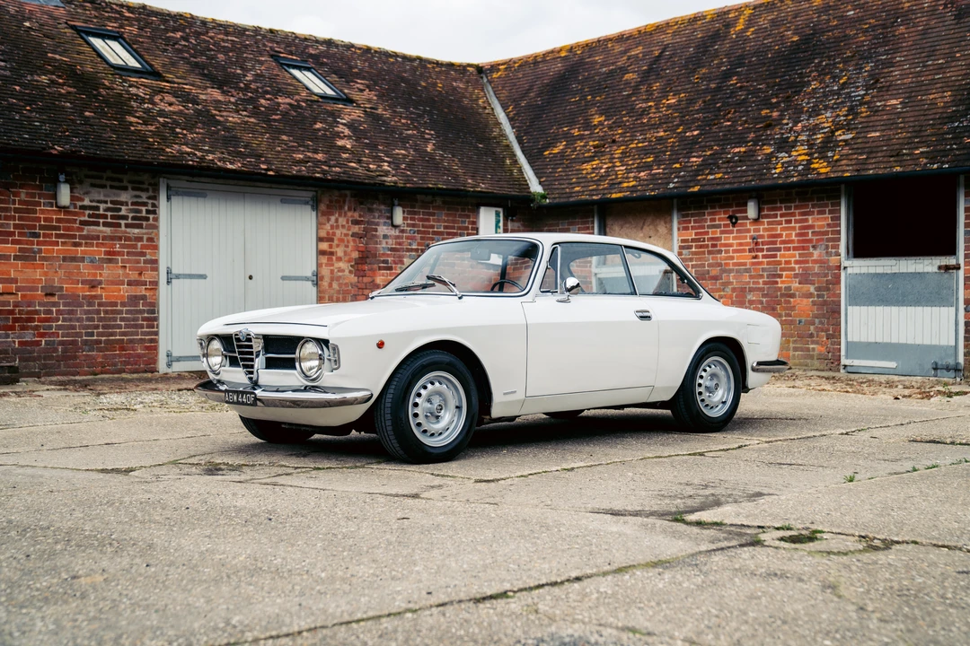 1967 Alfa Romeo GT 1300 Junior - Image 16 of 31