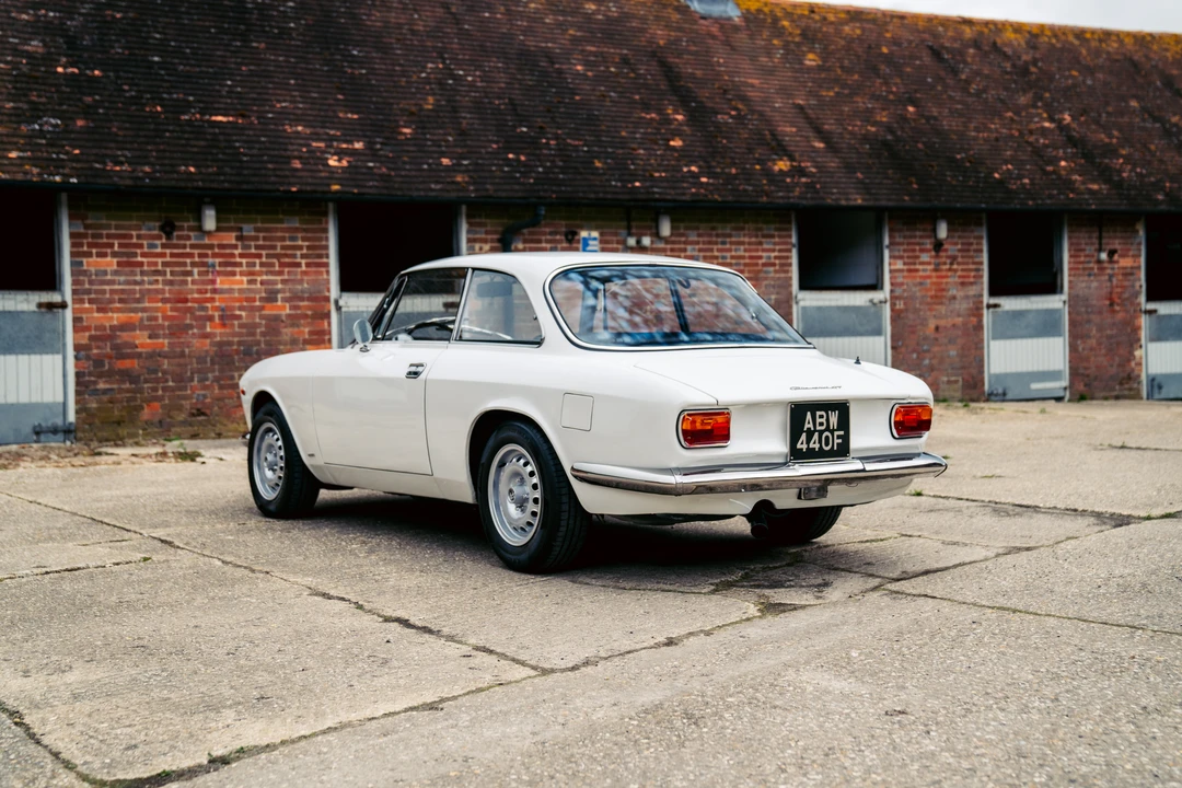 1967 Alfa Romeo GT 1300 Junior - Image 8 of 31