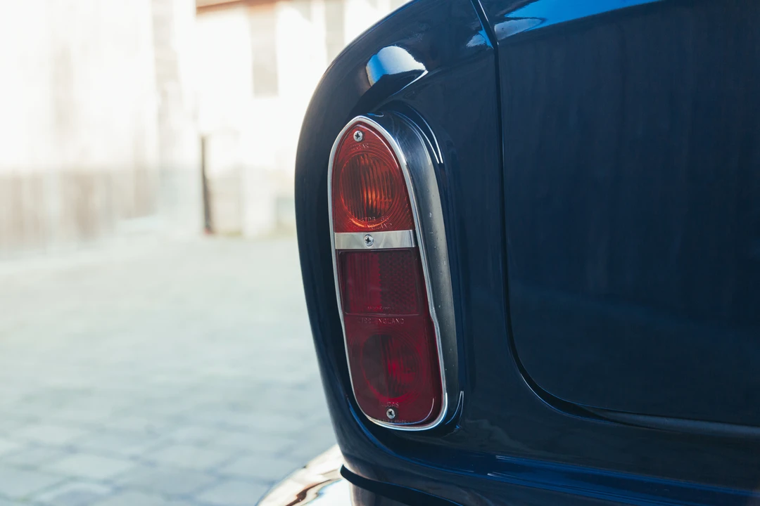 1967 Aston Martin DB6 - Image 26 of 31