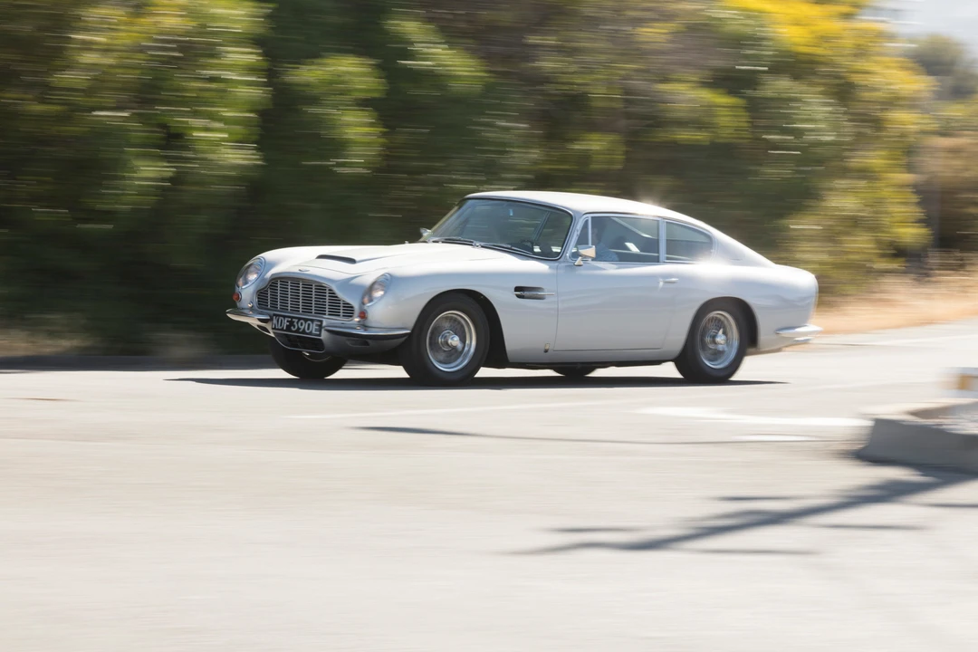 1967 Aston Martin DB6 Vantage - Image 7 of 31