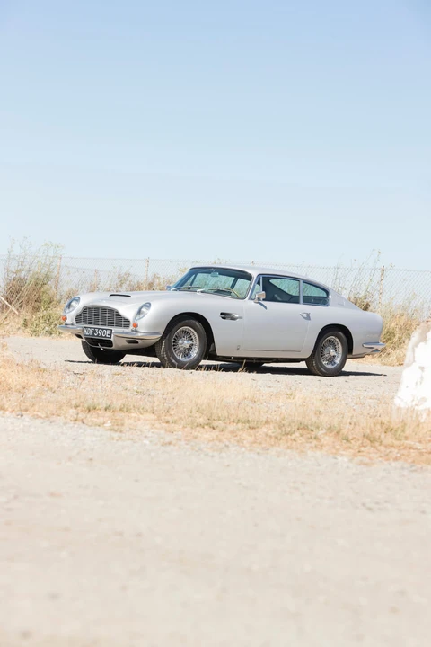 1967 Aston Martin DB6 Vantage - Image 28 of 31