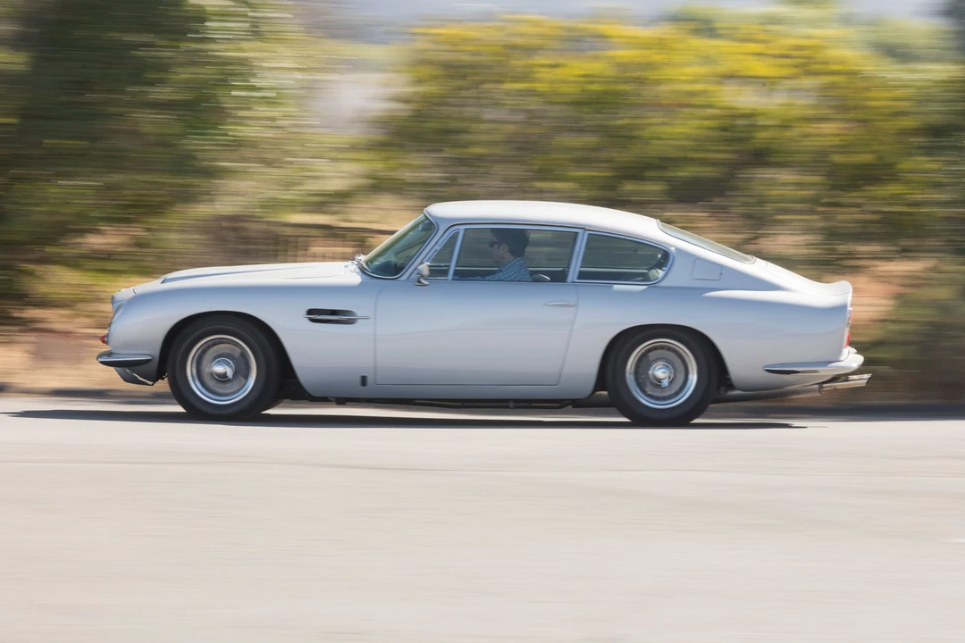 1967 Aston Martin DB6 Vantage - Image 9 of 31