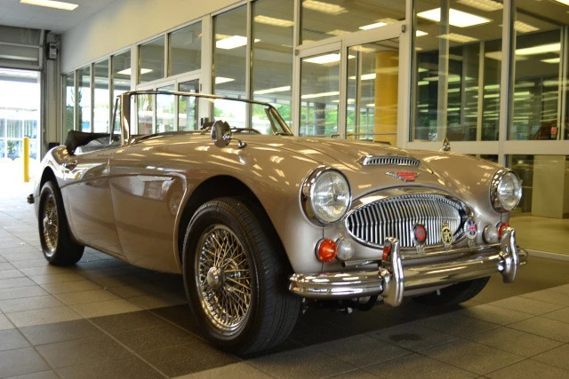 1967 Austin-Healey 3000 Mark III - Image 2 of 5