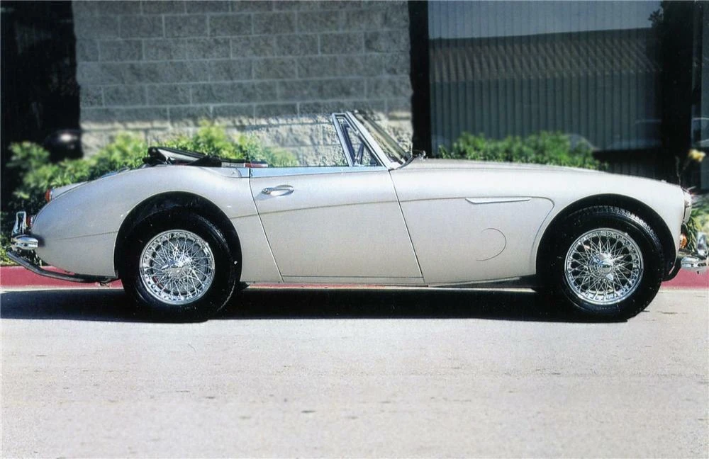 1967 Austin-Healey 3000 Mark III - Image 5 of 5
