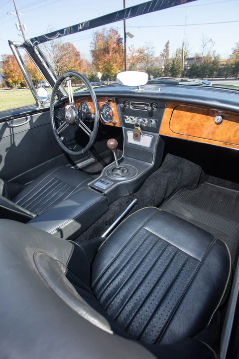 1967 Austin-Healey 3000 Mark III - Image 27 of 31