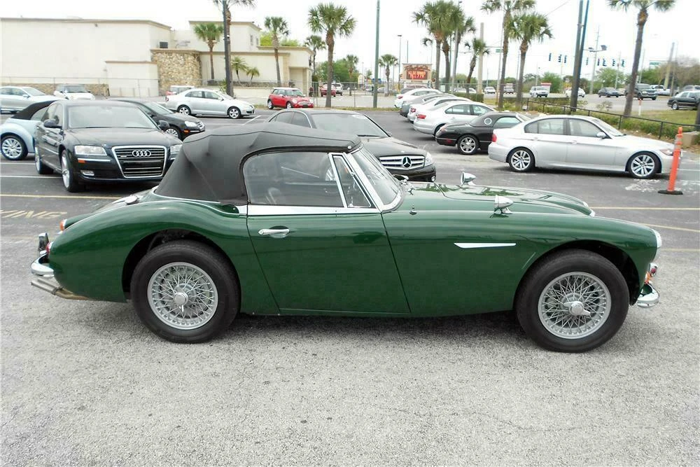 1967 Austin-Healey 3000 Mark III - Image 2 of 4