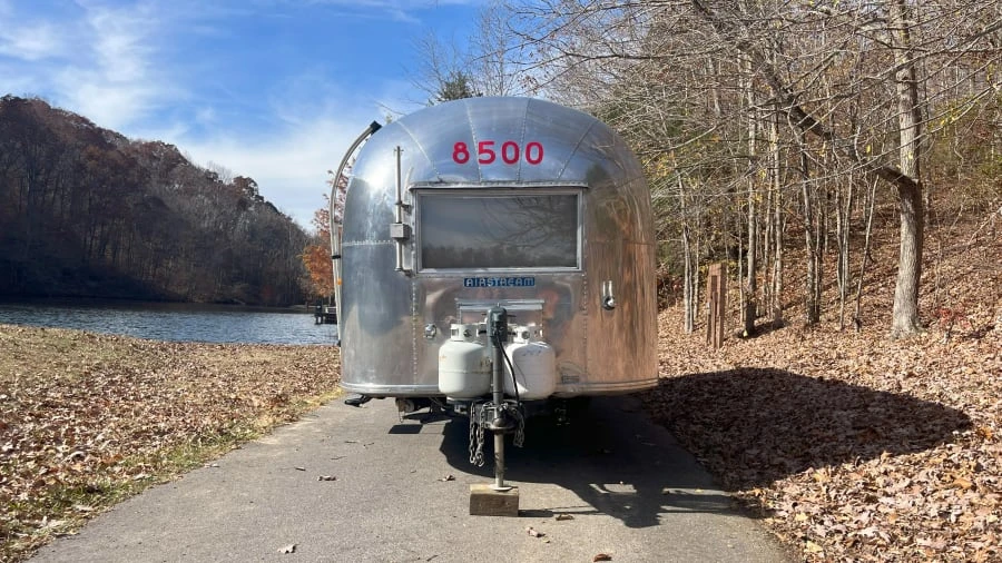 1967 Airstream - Image 9 of 14