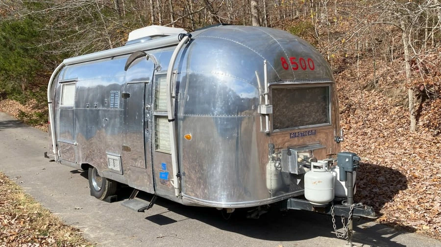 1967 Airstream - Image 11 of 14