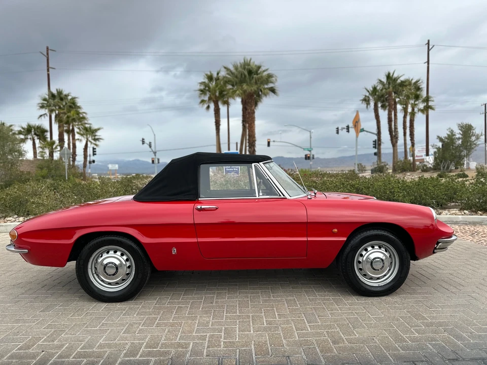1967 Alfa Romeo Series 1 - Image 24 of 31