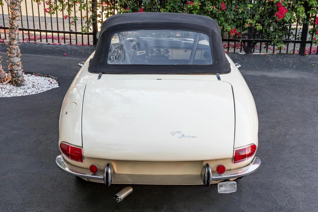 1967 Alfa Romeo Series 2 - Image 5 of 31