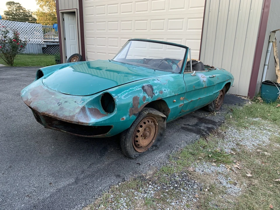 1967 Alfa Romeo Series 1 - Image 2 of 31