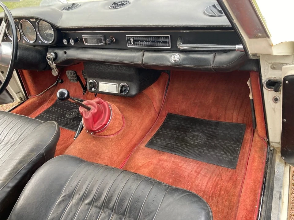 1967 Alfa Romeo 2600 - Image 18 of 30