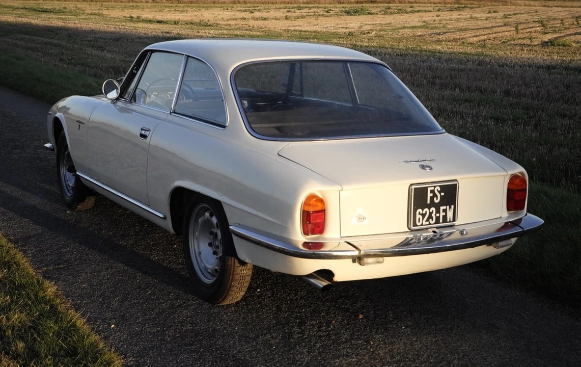 1967 Alfa Romeo 2600 - Image 6 of 30