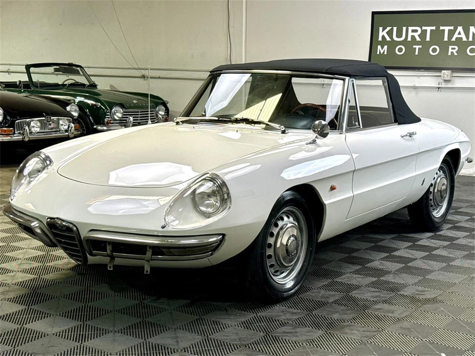 1967 Alfa Romeo Series 1 - Image 17 of 31