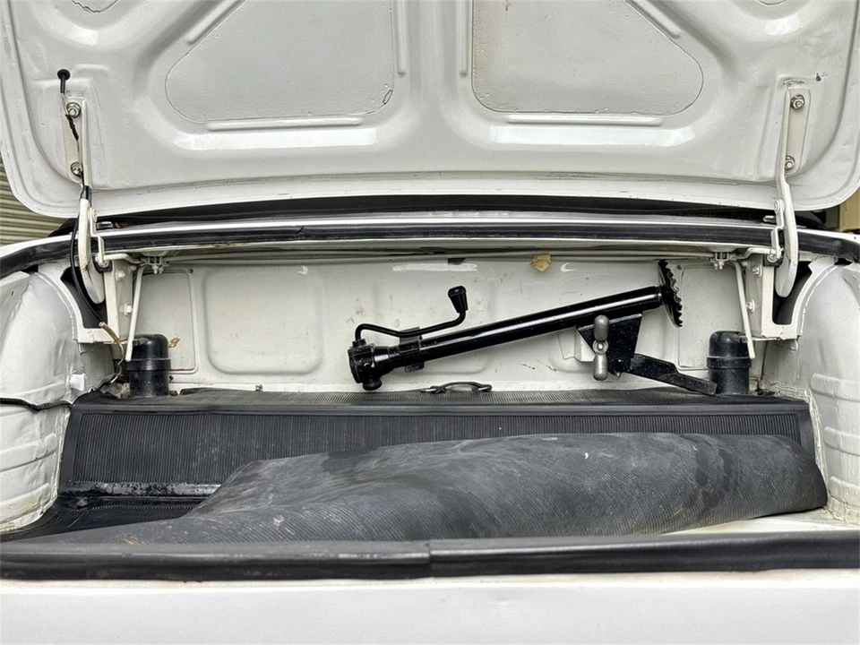 1967 Alfa Romeo Series 1 - Image 30 of 31