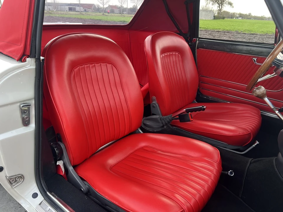 1967 Alfa Romeo Series 1 - Image 15 of 30