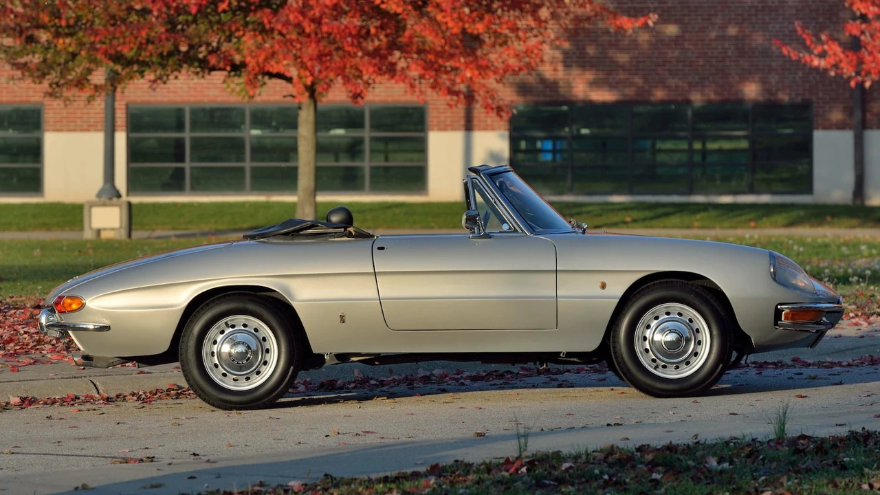 1967 Alfa Romeo Series 1 - Image 2 of 31