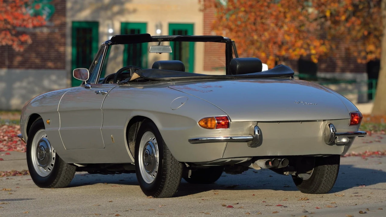 1967 Alfa Romeo Series 1 - Image 13 of 31