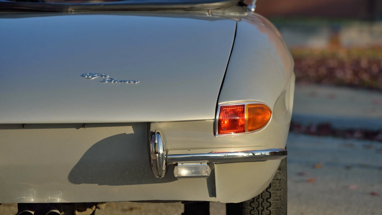 1967 Alfa Romeo Series 1 - Image 25 of 31