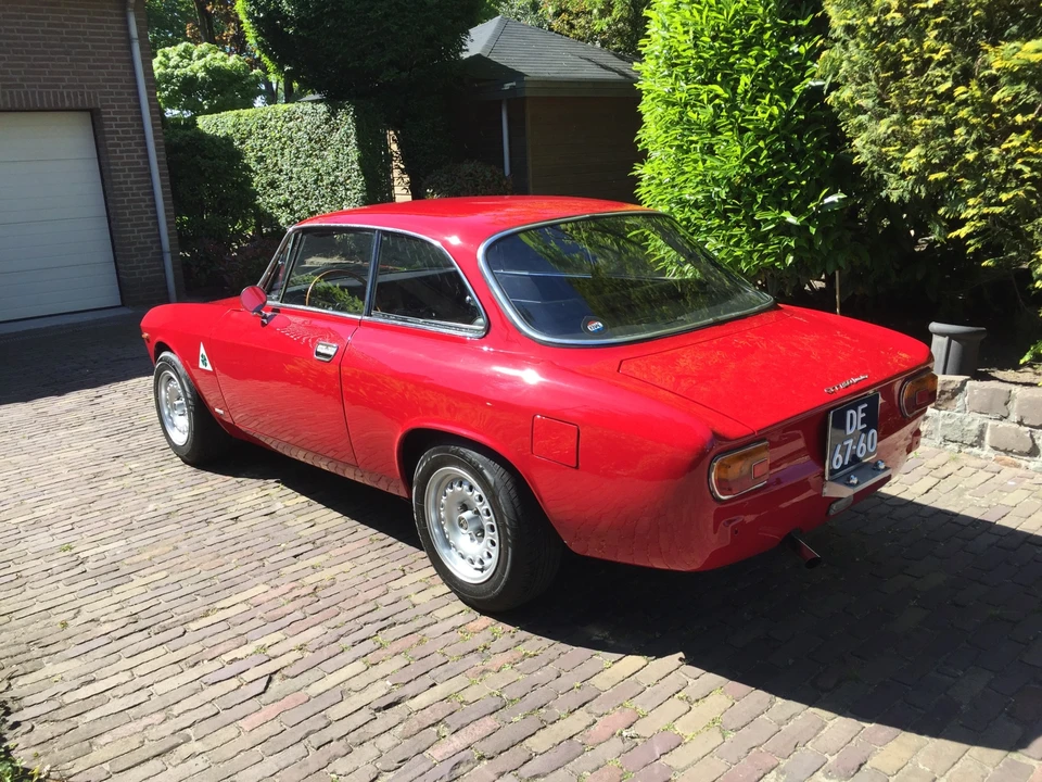 1967 Alfa Romeo GT 1300 Junior - Image 13 of 31