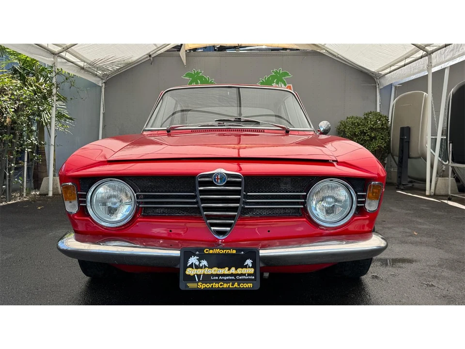 1967 Alfa Romeo 1750 GT Veloce - Image 5 of 31
