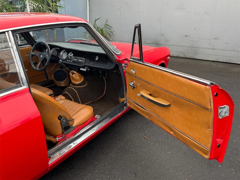 1967 Alfa Romeo 1750 GT Veloce - Image 28 of 31