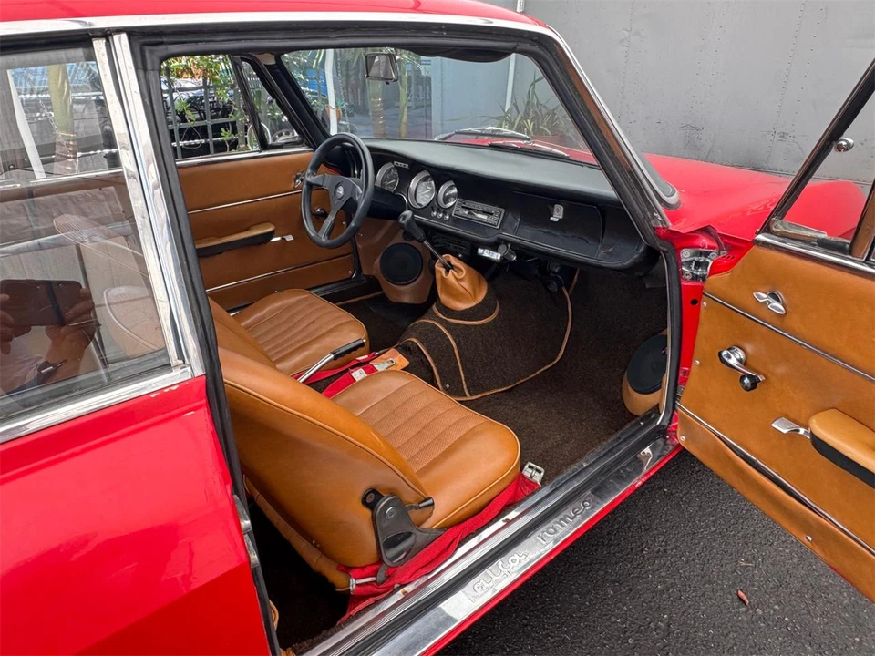 1967 Alfa Romeo 1750 GT Veloce - Image 26 of 31
