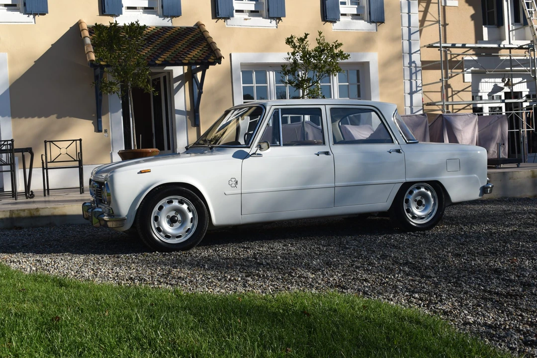 1967 Alfa Romeo 105/115 Series - Image 4 of 31