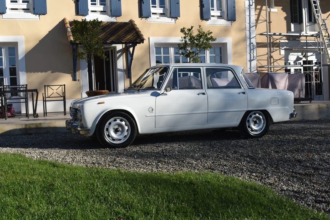 1967 Alfa Romeo 105/115 Series - Image 5 of 31