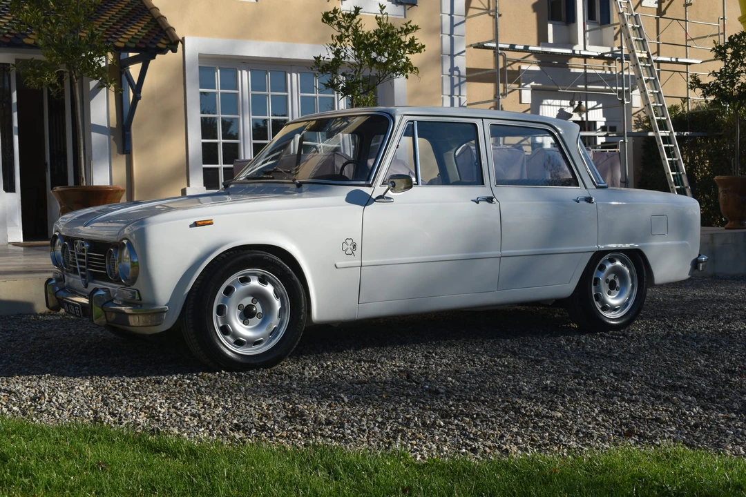 1967 Alfa Romeo 105/115 Series - Image 7 of 31