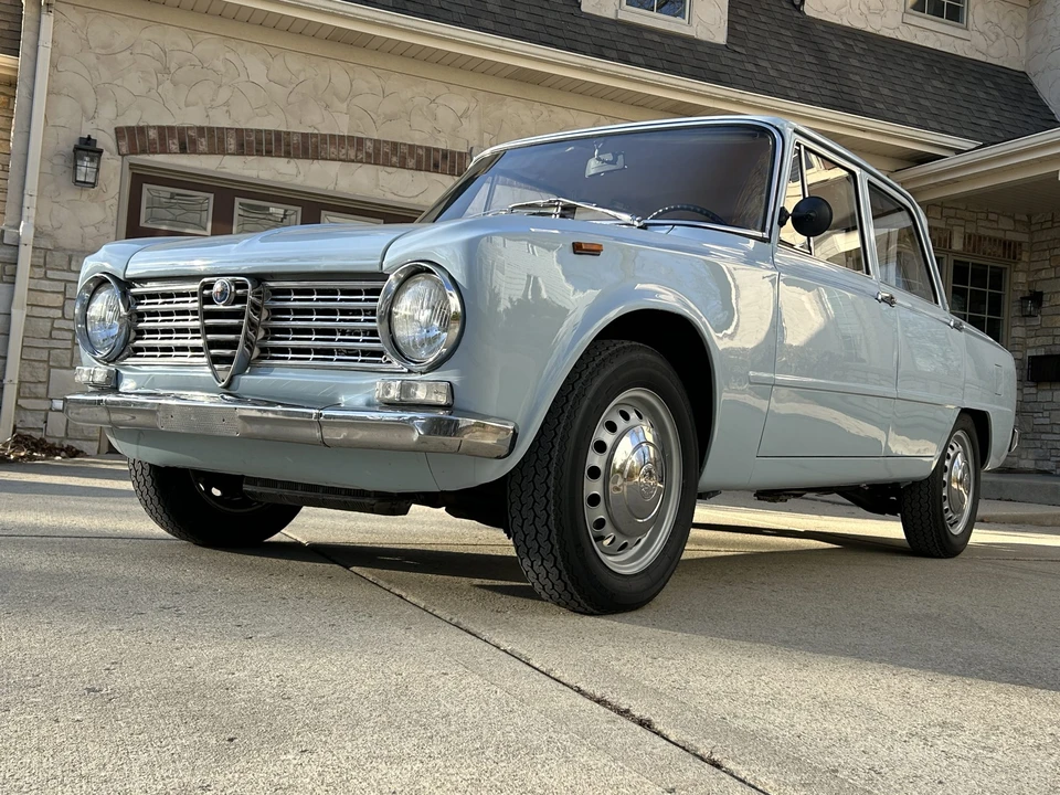 1967 Alfa Romeo 105/115 Series - Image 7 of 31
