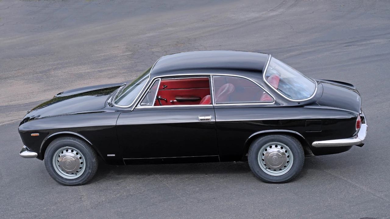 1967 Alfa Romeo GT 1300 Junior - Image 6 of 31