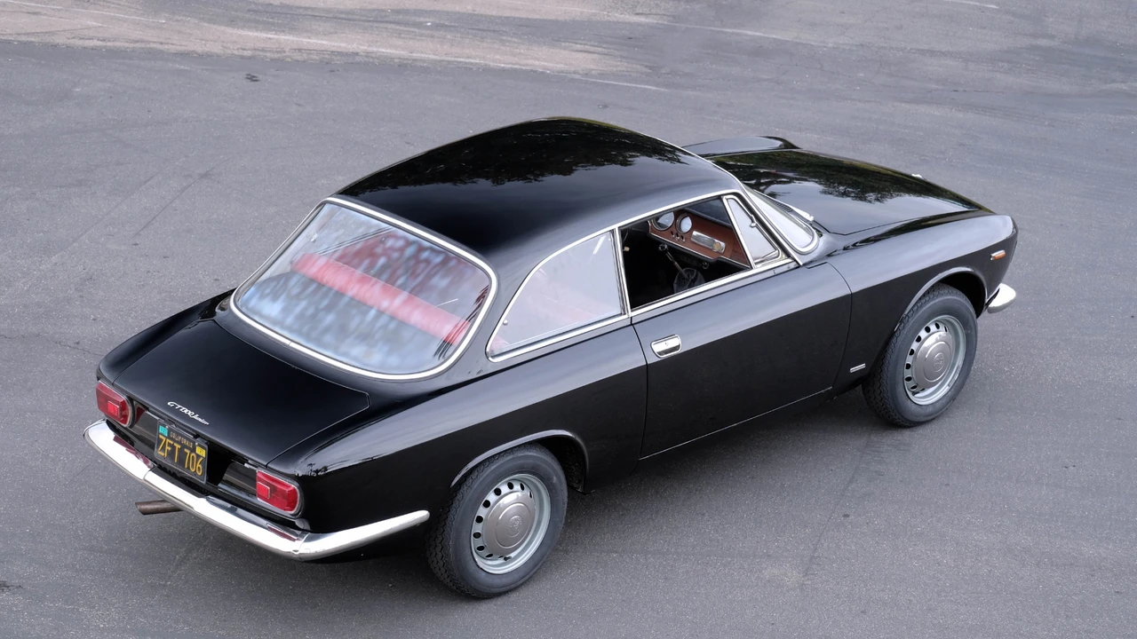 1967 Alfa Romeo GT 1300 Junior - Image 12 of 31