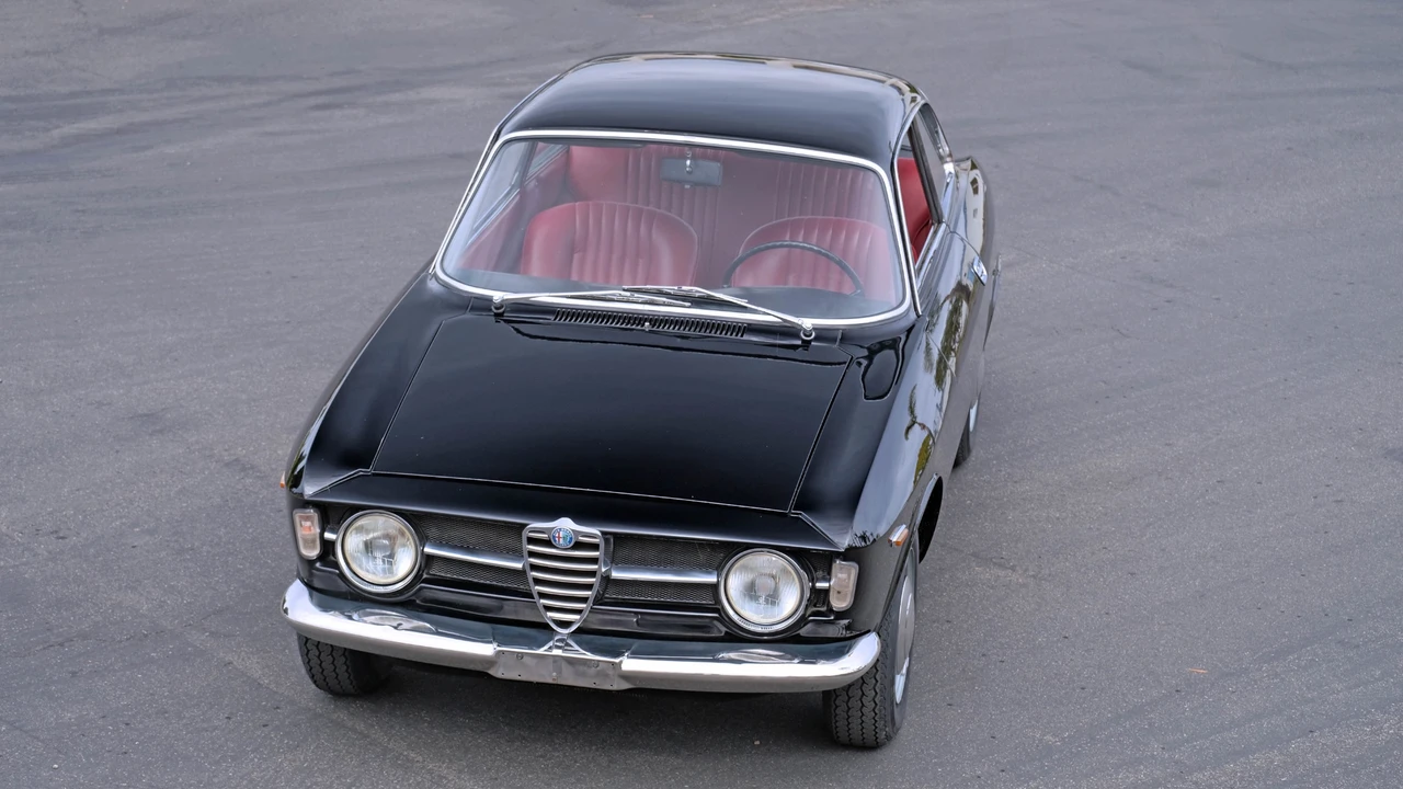 1967 Alfa Romeo GT 1300 Junior - Image 2 of 31