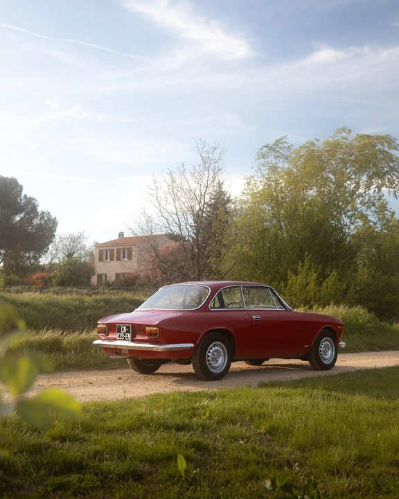 1967 Alfa Romeo Giulia Sprint GT Veloce - Image 16 of 30