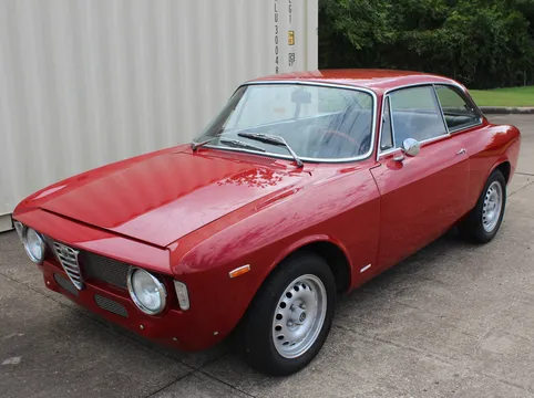 1967 Alfa Romeo Giulia Sprint GT Veloce