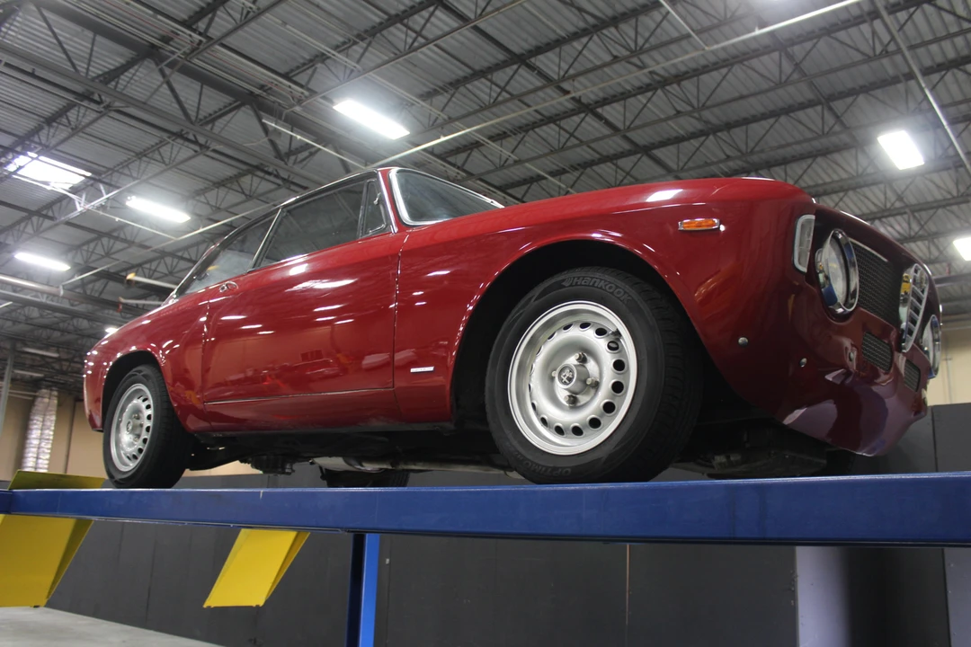 1967 Alfa Romeo Giulia Sprint GT Veloce - Image 24 of 31