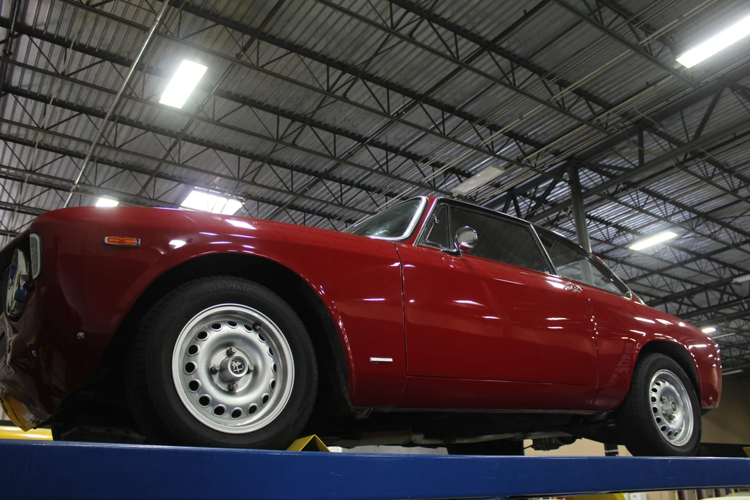 1967 Alfa Romeo Giulia Sprint GT Veloce - Image 23 of 31