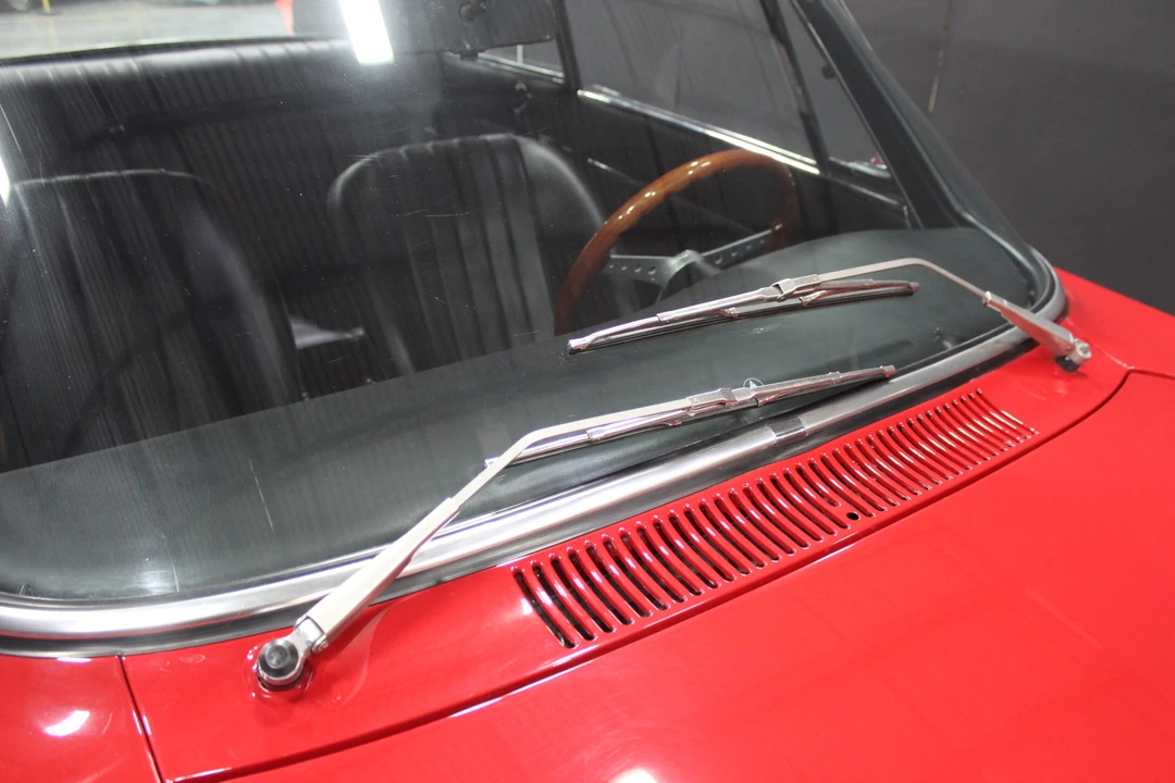 1967 Alfa Romeo Giulia Sprint GT Veloce - Image 14 of 31