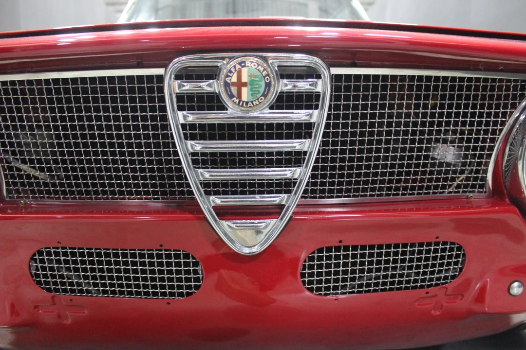 1967 Alfa Romeo Giulia Sprint GT Veloce - Image 20 of 31
