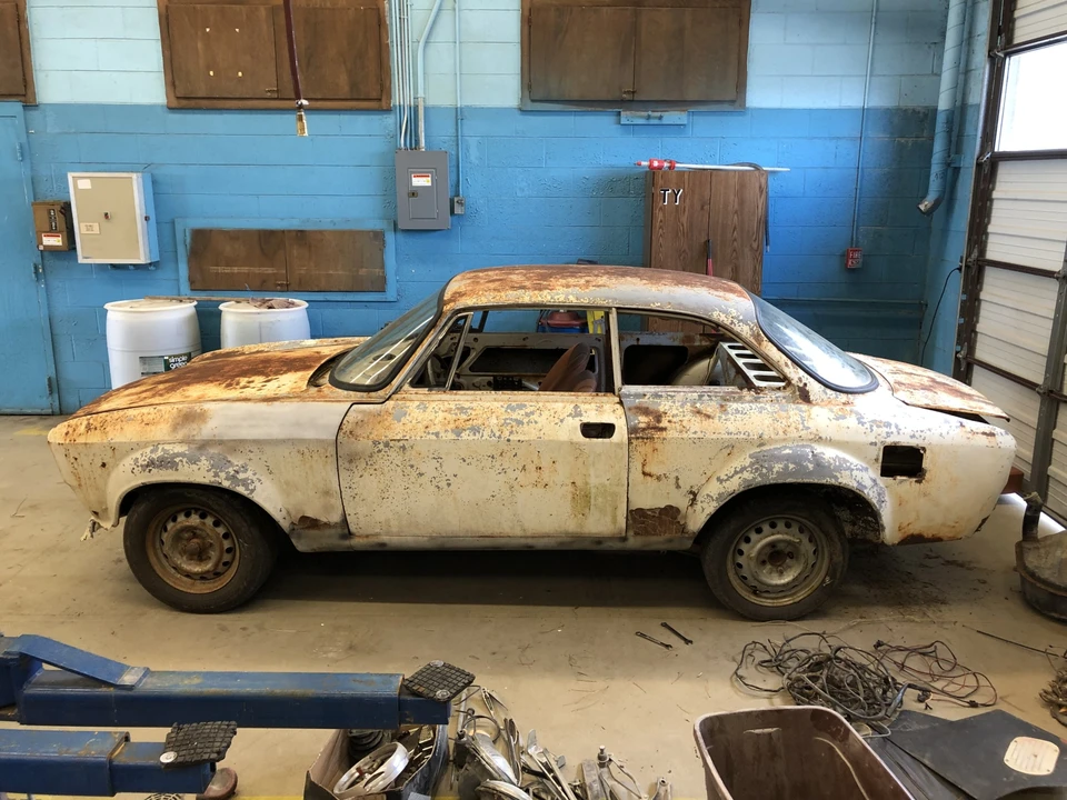 1967 Alfa Romeo Giulia Sprint GT Veloce - Image 10 of 31