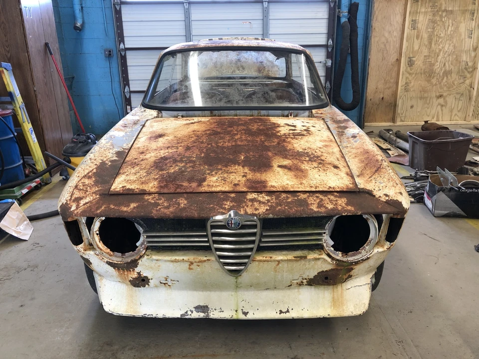 1967 Alfa Romeo Giulia Sprint GT Veloce - Image 18 of 31