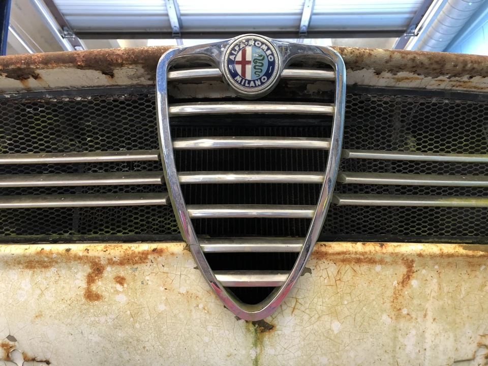 1967 Alfa Romeo Giulia Sprint GT Veloce - Image 21 of 31