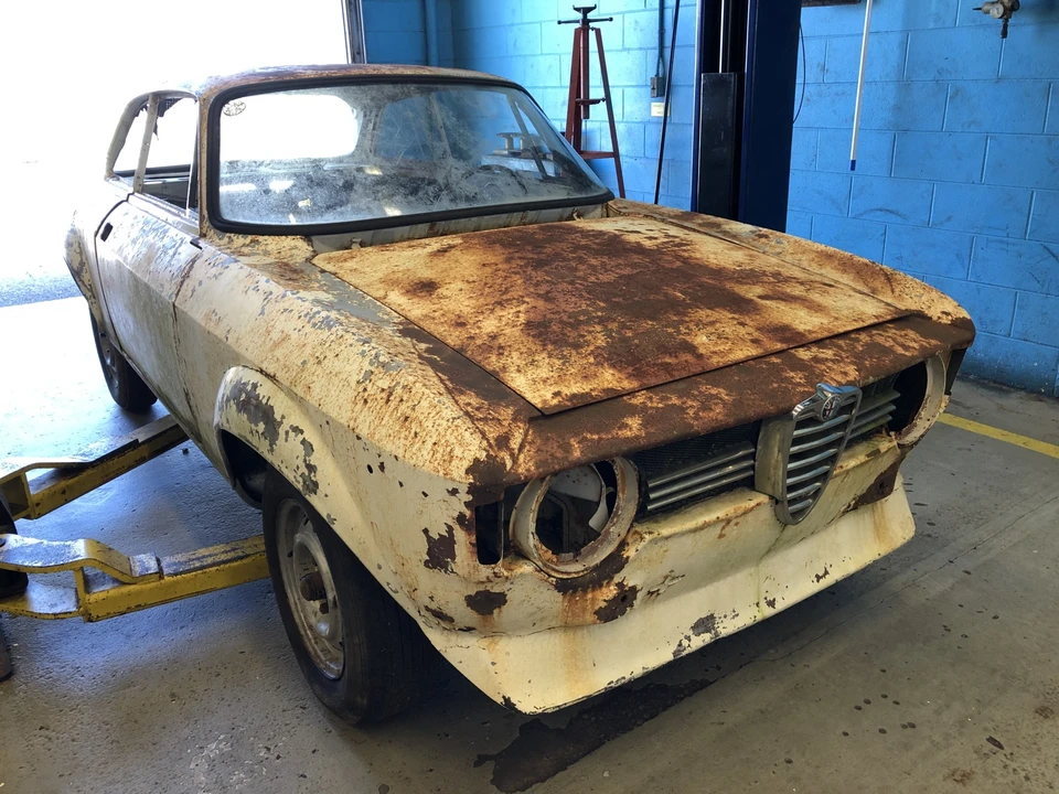 1967 Alfa Romeo Giulia Sprint GT Veloce - Image 15 of 31