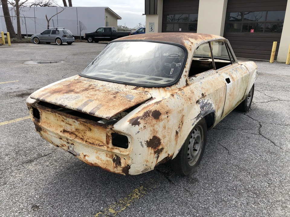 1967 Alfa Romeo Giulia Sprint GT Veloce - Image 7 of 31