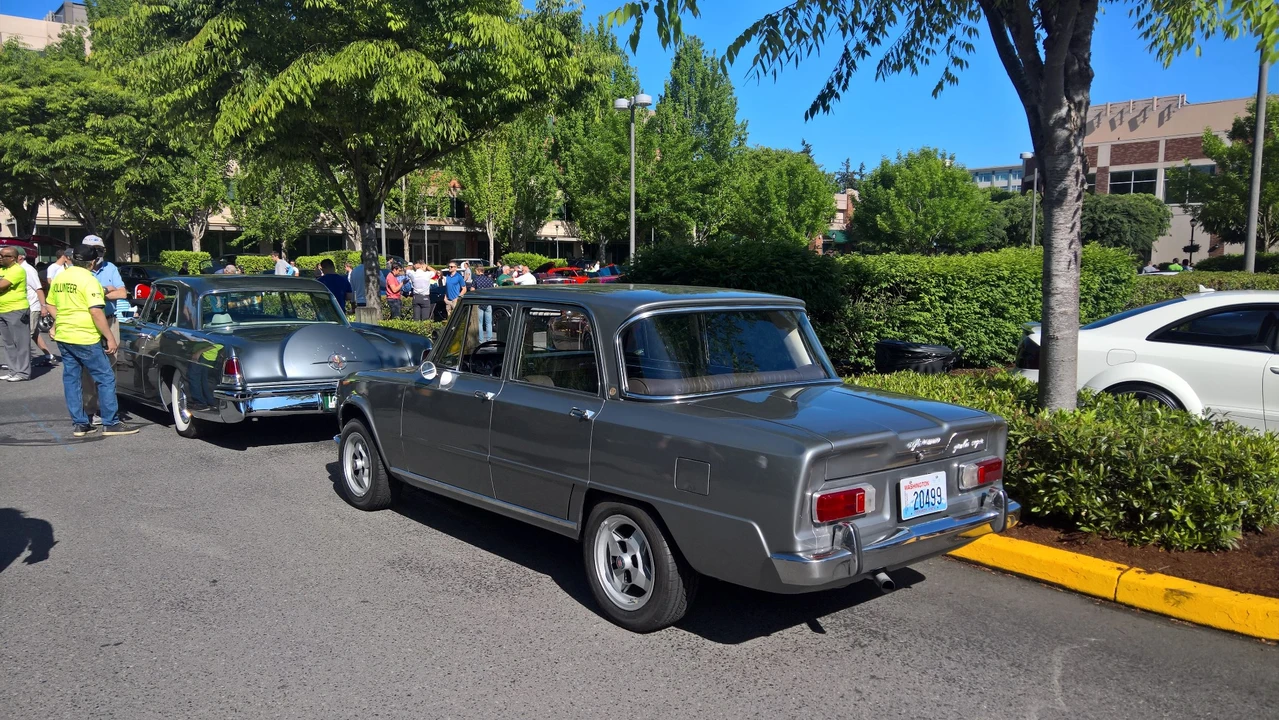 1967 Alfa Romeo 105/115 Series - Image 12 of 31