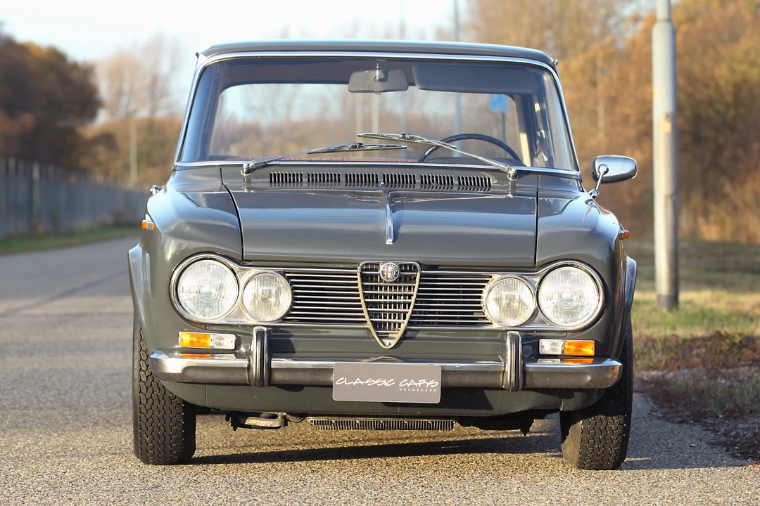 1967 Alfa Romeo Giulia Sprint GT Veloce - Image 15 of 31