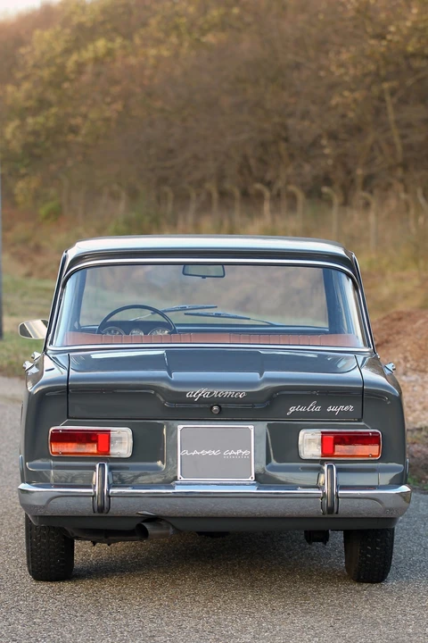 1967 Alfa Romeo Giulia Sprint GT Veloce - Image 10 of 31