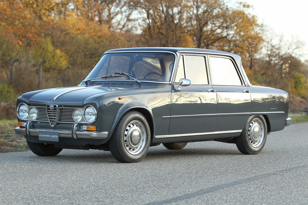 1967 Alfa Romeo Giulia Sprint GT Veloce - Image 7 of 31
