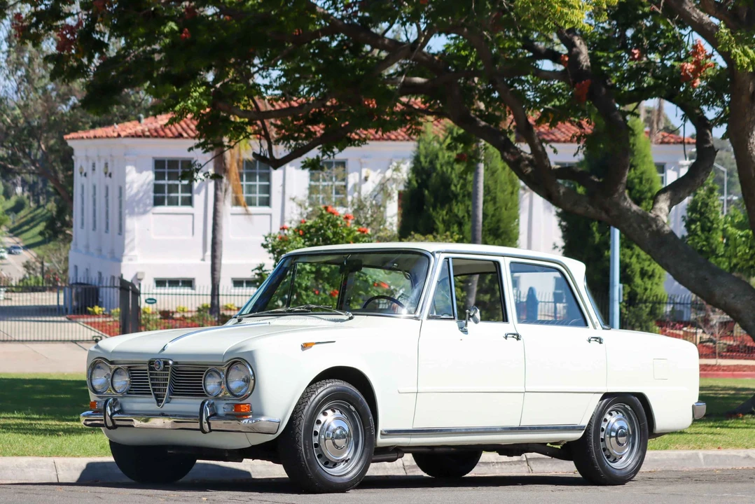 1967 Alfa Romeo 105/115 Series - Image 3 of 31